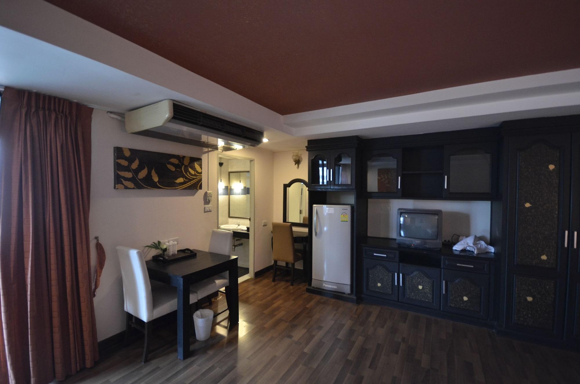 The Heritage Sathorn Suite Hotel Bangkok Exteriör bild
