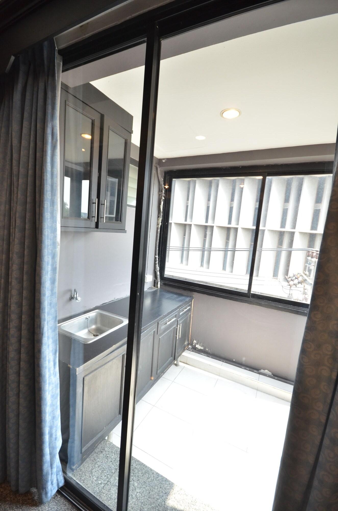 The Heritage Sathorn Suite Hotel Bangkok Exteriör bild
