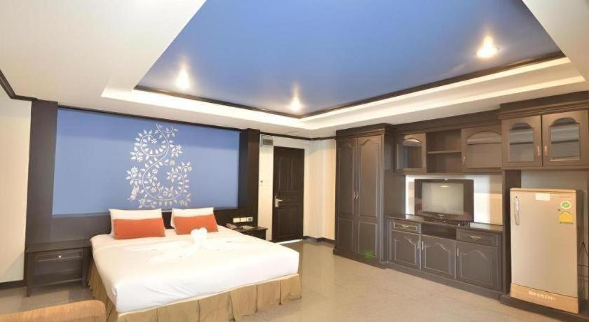 The Heritage Sathorn Suite Hotel Bangkok Exteriör bild